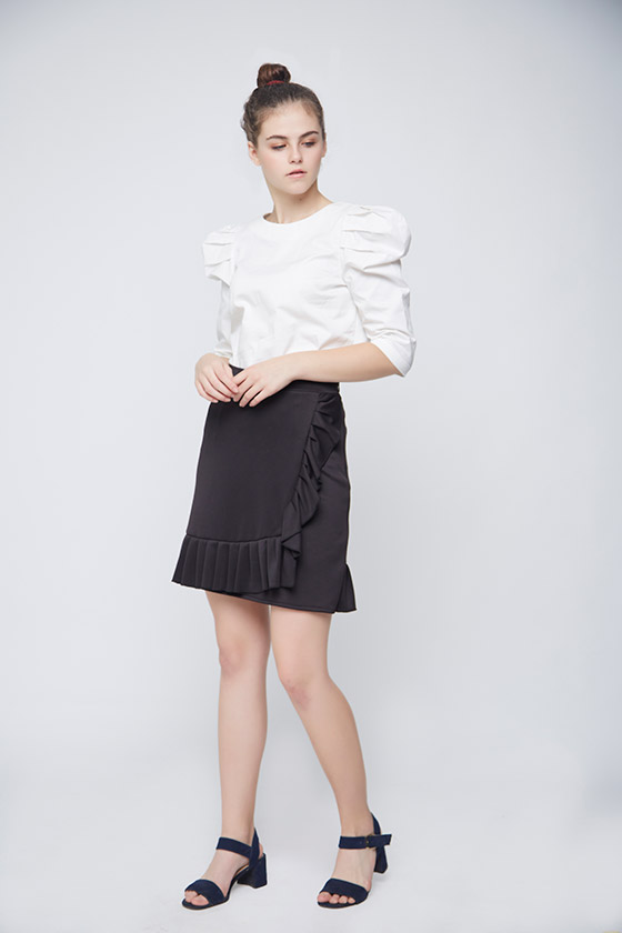 White Leg Of Mutton Sleeve Top -1