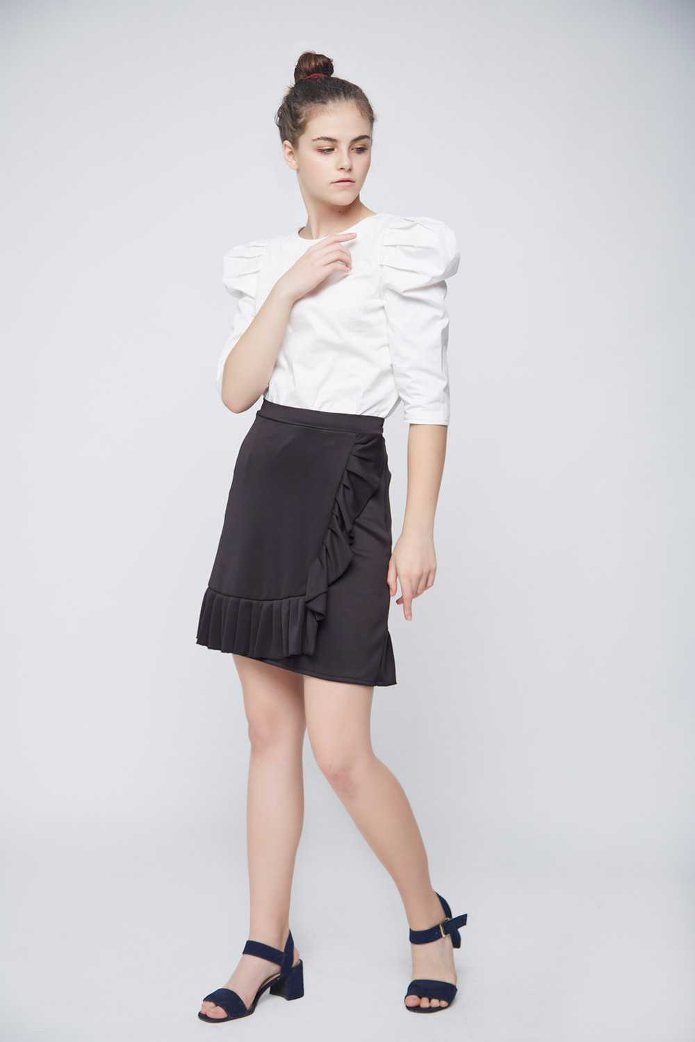 White Leg Of Mutton Sleeve Top -3