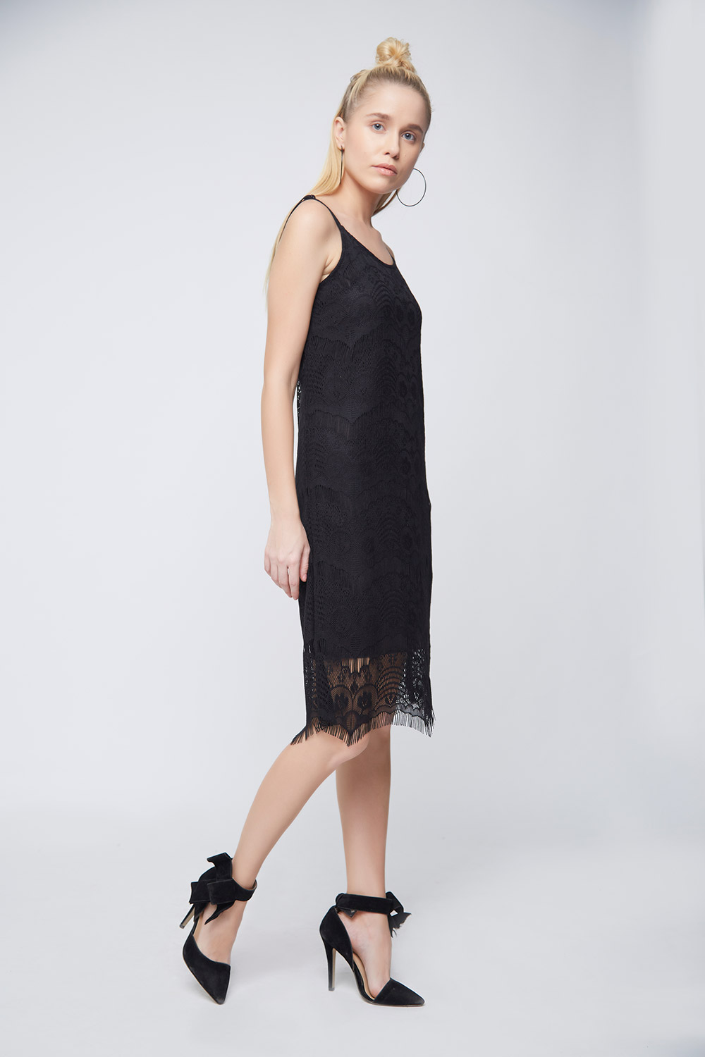 Black Lace Scalloped Dress -0