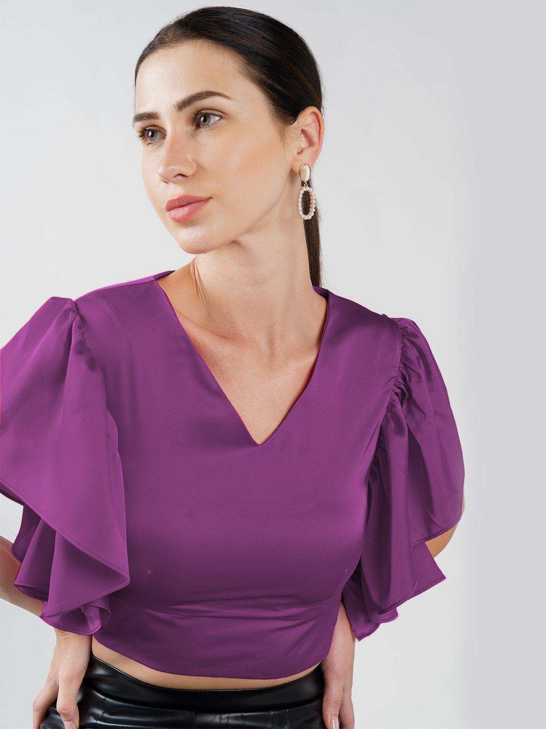 Crop Top With Flounce Sleeve Plum - Front