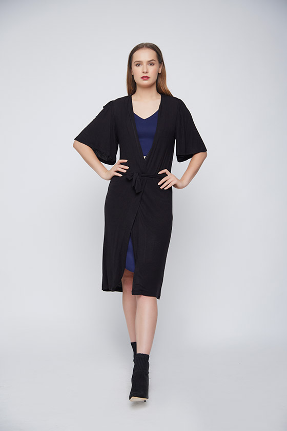 Black Casual Solid Shrug - Front