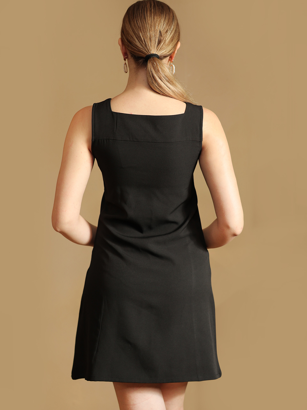 Straight with Contrast Button Embellished Dress - Back